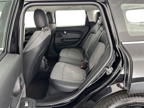MINI Clubman 1.5 Cooper Chili Aut. *1/2LEATHER | FULL-LED | KEYLESS | NAVI-FULLMAP | SPORT-SEATS | ECC | PDC | CRUISE | 18''ALU*