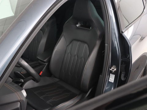 CUPRA Formentor 1.4 e-Hybrid | Leder | Trekhaak | Stoel & stuurverwarming | Carplay | Camera | Memory | Sfeerverlichting | Keyless | Full LED | PHEV