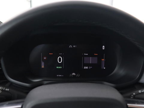 Polestar 2 Long Range Dual Motor Launch Edition 78kWh | Panoramadak | Trekhaak | Stoel & stuurverwarming | 360 camera | Adaptive cruise | Harman/Kardon | Carplay