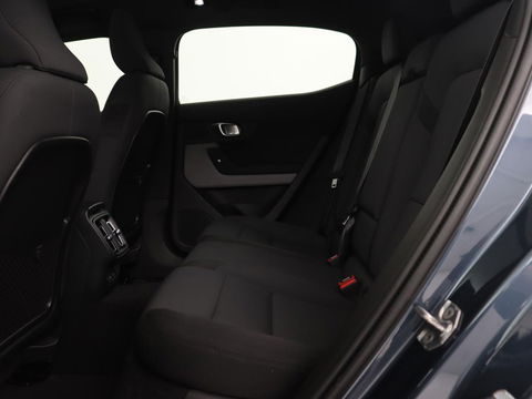 Polestar 2 Long Range Dual Motor Launch Edition 78kWh | Panoramadak | Trekhaak | Stoel & stuurverwarming | 360 camera | Adaptive cruise | Harman/Kardon | Carplay