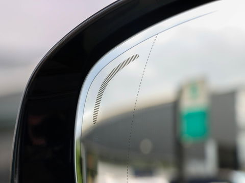 Volvo XC60 T8 Plug-in hybrid AWD Plus Dark 455PK | 360 Cam | Harman Kardon | 20'' | Winterpakket