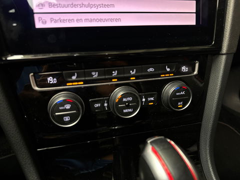 Volkswagen Golf 2.0 TSI GTI TCR Pano|Dyna|Keyl|Akra|Leer|VOL