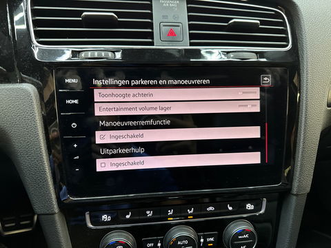 Volkswagen Golf 2.0 TSI GTI TCR Pano|Dyna|Keyl|Akra|Leer|VOL
