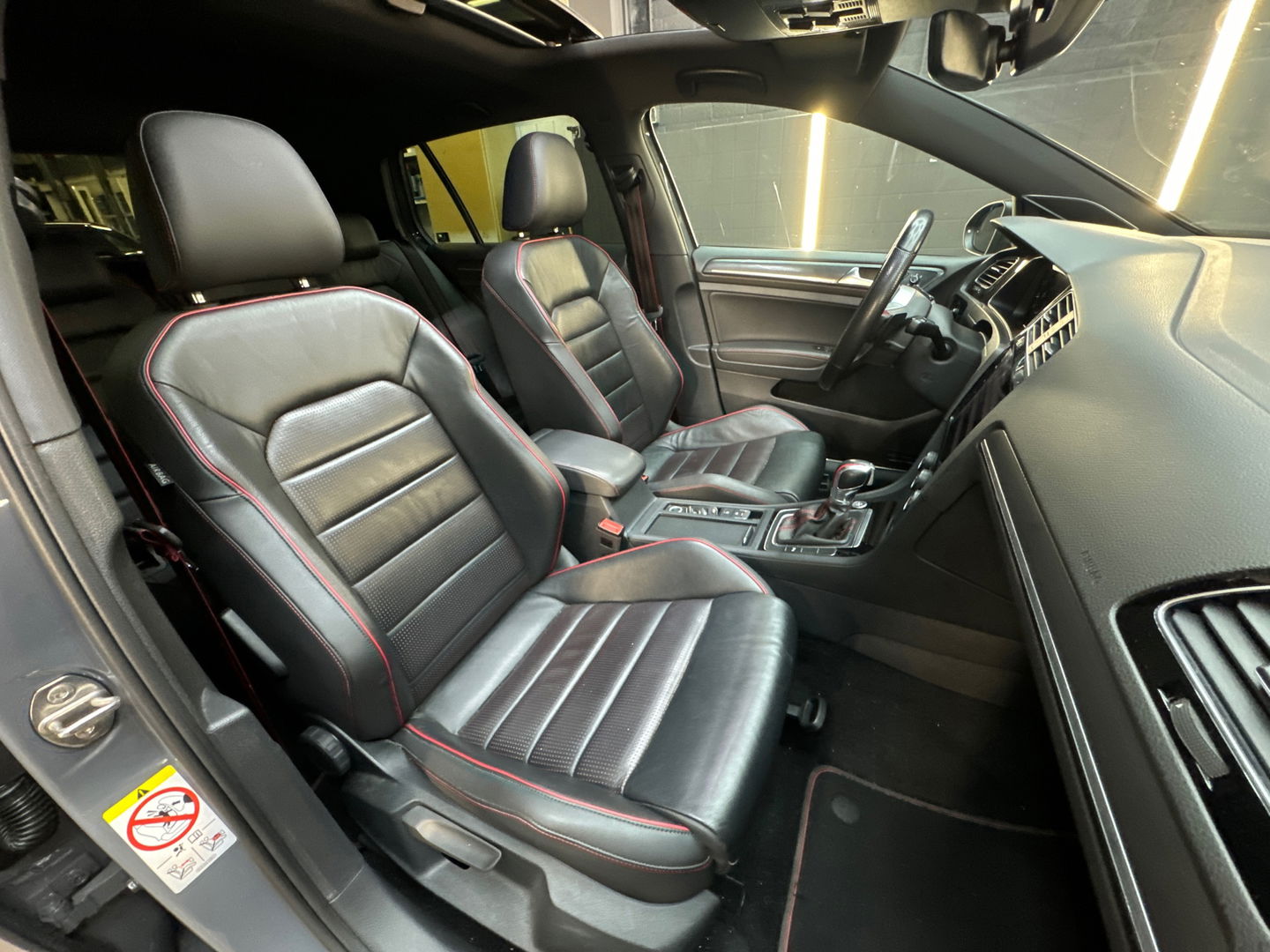 Volkswagen Golf 2.0 TSI GTI TCR Pano|Dyna|Keyl|Akra|Leer|VOL
