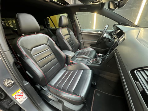 Volkswagen Golf 2.0 TSI GTI TCR Pano|Dyna|Keyl|Akra|Leer|VOL
