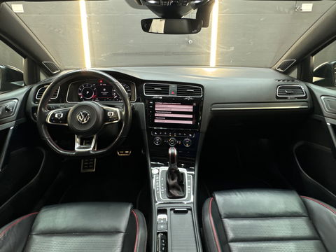 Volkswagen Golf 2.0 TSI GTI TCR Pano|Dyna|Keyl|Akra|Leer|VOL