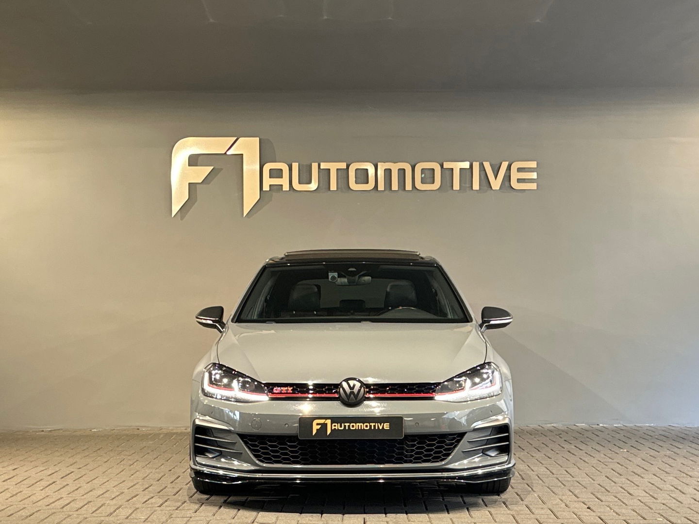 Volkswagen Golf 2.0 TSI GTI TCR Pano|Dyna|Keyl|Akra|Leer|VOL