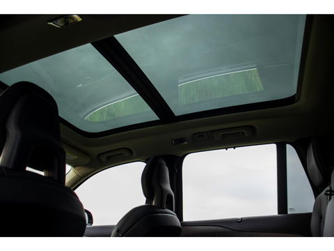 Volvo XC90 T8 Recharge 7p. AWD R-Design | Luchtvering | 22'' | Trekhaak | Stoelkoeling/verwarming