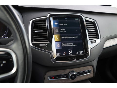 Volvo XC90 T8 Recharge 7p. AWD R-Design | Luchtvering | 22'' | Trekhaak | Stoelkoeling/verwarming