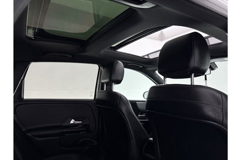 Mercedes-Benz B-Klasse 200 164PK Pano LED Virtual Camera Clima Cruise Stoelverwarming 18"LMV