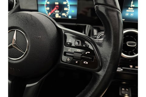 Mercedes-Benz B-Klasse 200 164PK Pano LED Virtual Camera Clima Cruise Stoelverwarming 18"LMV