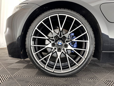 BMW 3-serie 330e Centennial High Executive M-Sportpack Aut. *LUXURY-LEATHER | FULL-LED | HEATED-SPORTSEATS | NAVI-FULLMAP | ECC | PDC | CRUISE | 19''ALU*