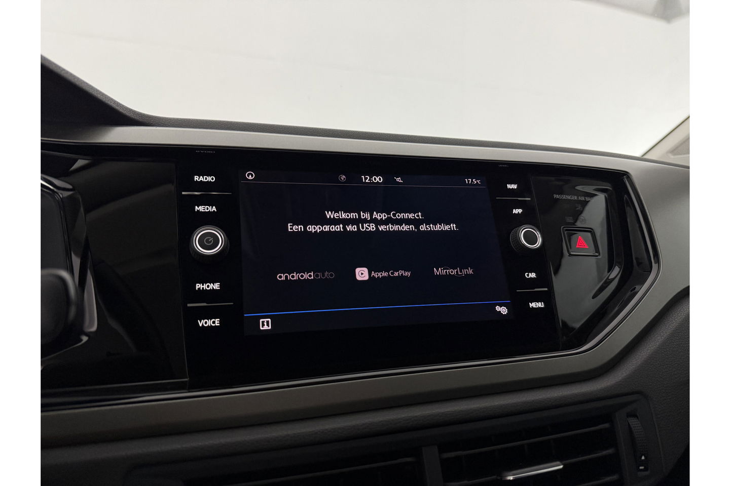 Volkswagen Polo 1.0 TSI LED ACC Carplay Clima Navigatie Stoelverwarming 15"LMV