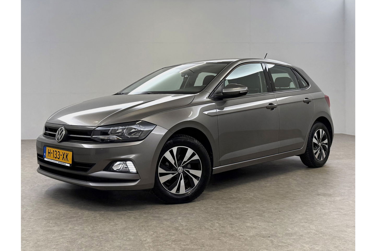 Volkswagen Polo 1.0 TSI LED ACC Carplay Clima Navigatie Stoelverwarming 15"LMV
