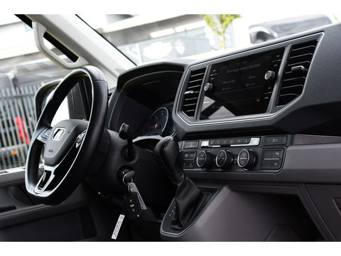 MAN TGE 3.140 35 2.0 L3H3 PB Edition Full Options, Adaptieve Cruise, Carplay, Camera, LED, 2 x Schuifdeur, Clima, Trekhaak, Automaat, Uniek!