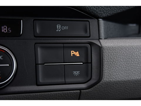 MAN TGE 3.140 35 2.0 L3H3 PB Edition Full Options, Adaptieve Cruise, Carplay, Camera, LED, 2 x Schuifdeur, Clima, Trekhaak, Automaat, Uniek!