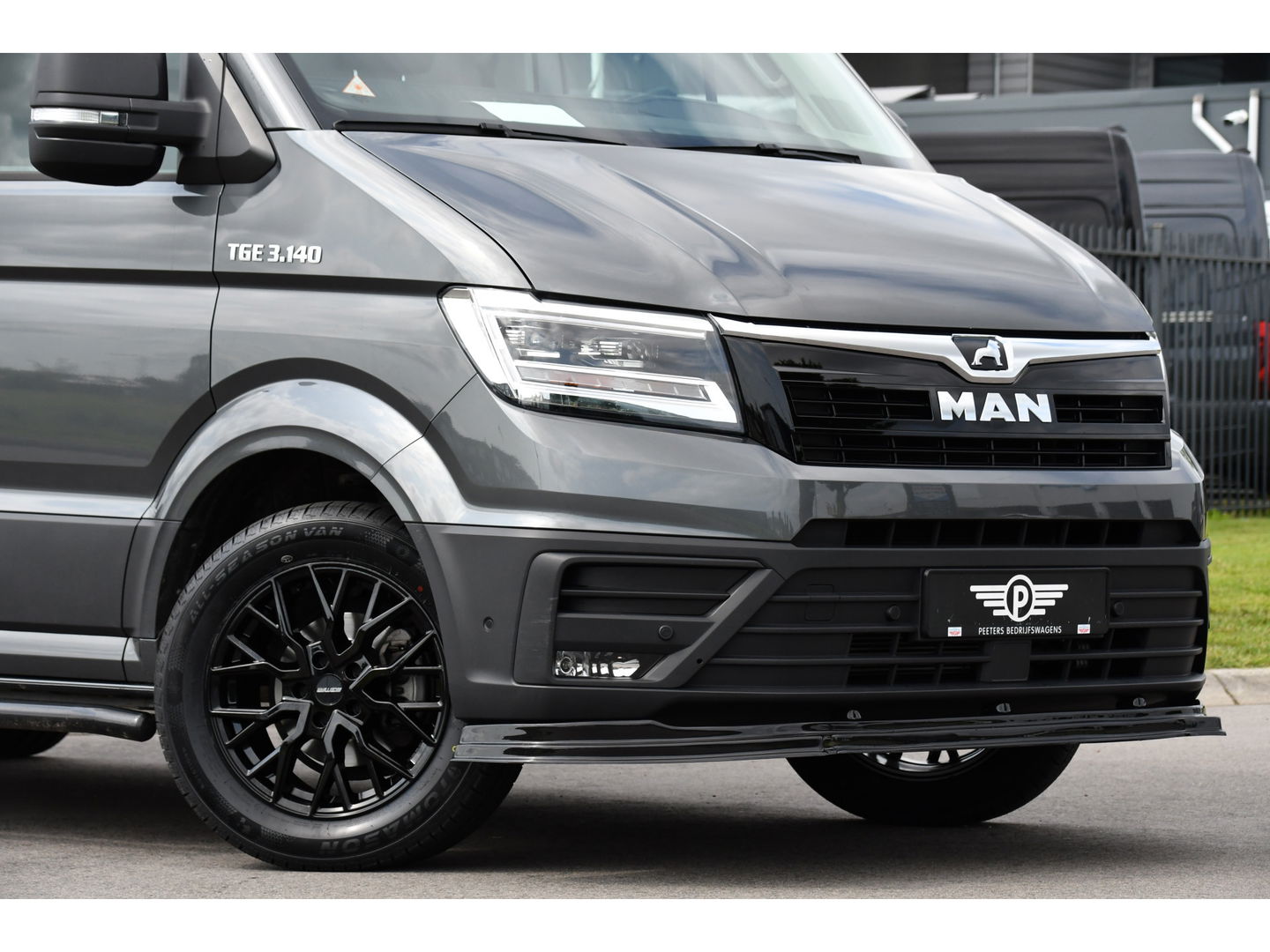 MAN TGE 3.140 35 2.0 L3H3 PB Edition Full Options, Adaptieve Cruise, Carplay, Camera, LED, 2 x Schuifdeur, Clima, Trekhaak, Automaat, Uniek!