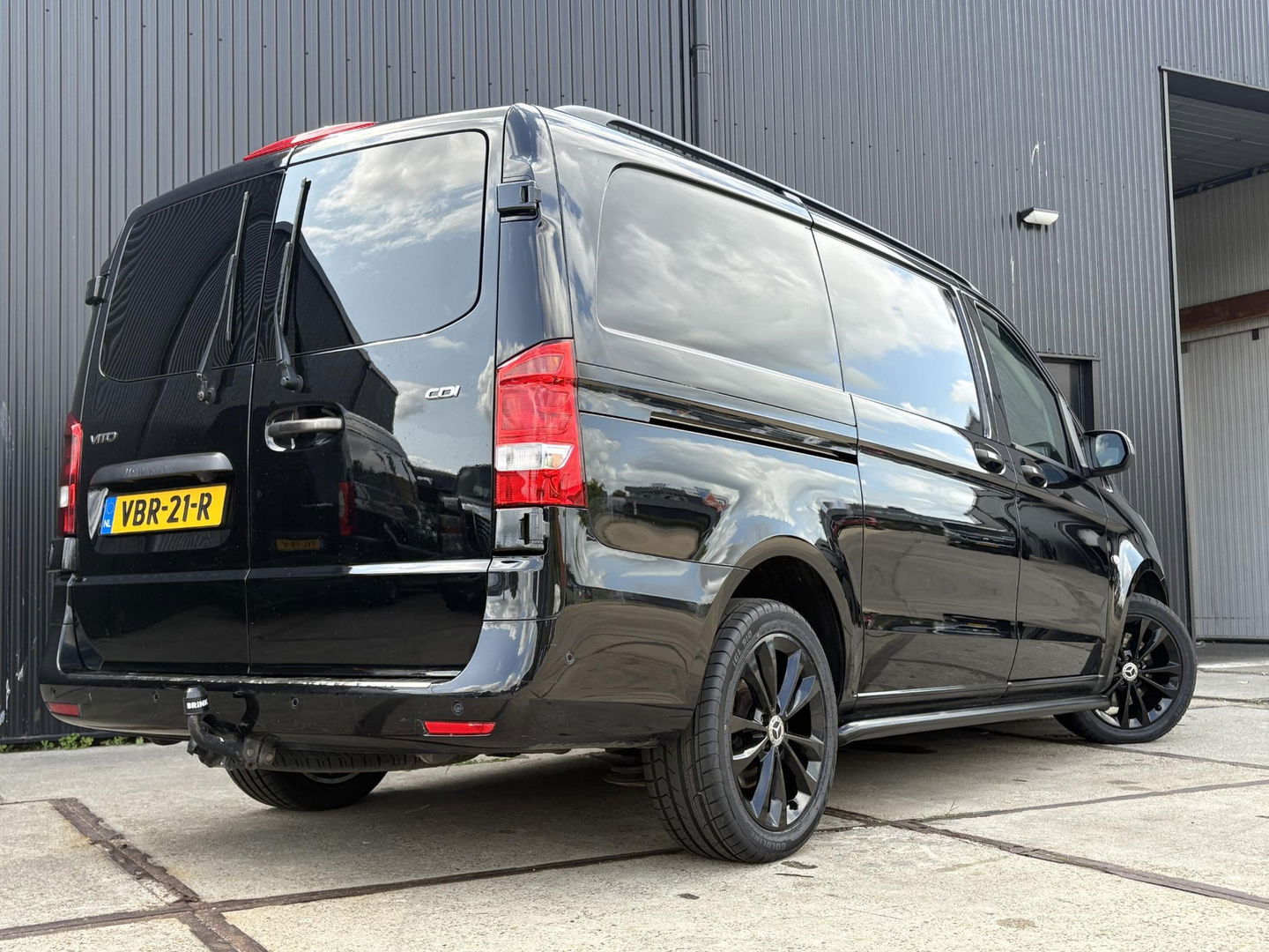 Mercedes-Benz Vito 119 CDI Lang | LED | 2x SCHUIF | LEDER |