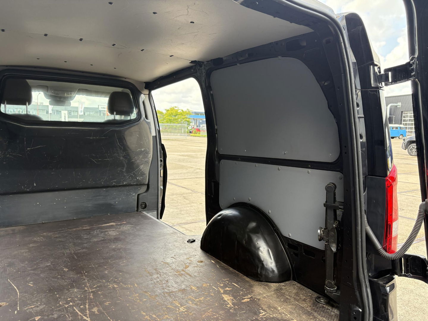 Mercedes-Benz Vito 119 CDI Lang | LED | 2x SCHUIF | LEDER |