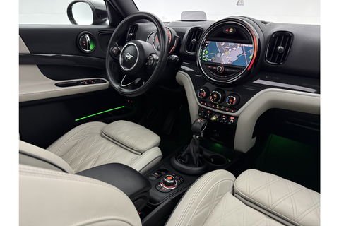 MINI Countryman 1.5 Cooper ALL4 Chili 174PK Hybride Pano Sfeer LED Head-up ACC Camera Carplay Clima Leder Navi PDC 18"LMV