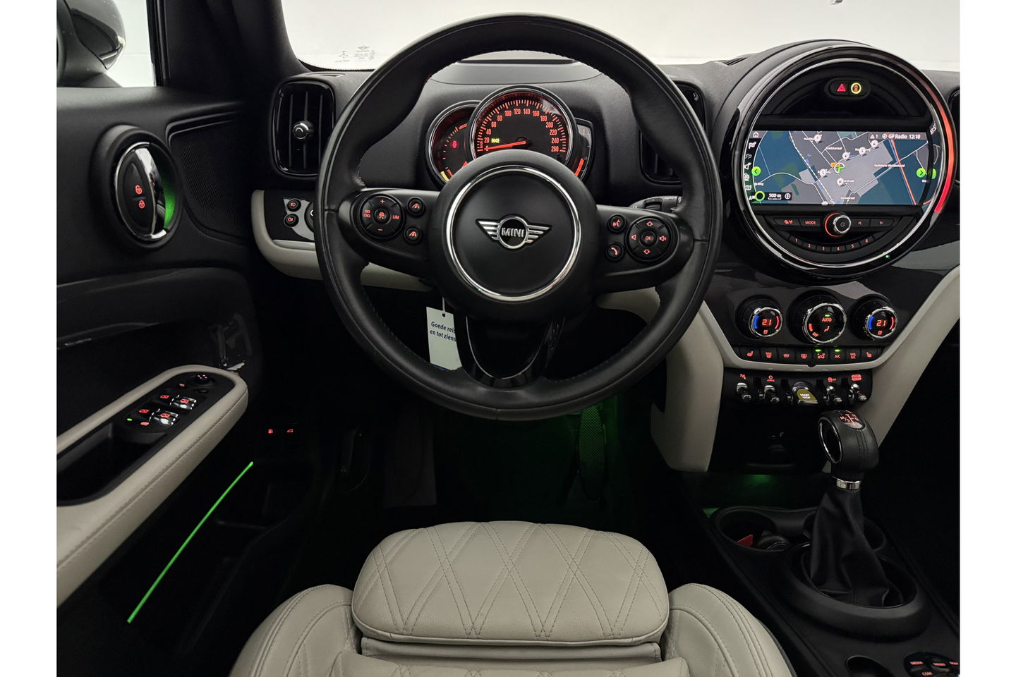 MINI Countryman 1.5 Cooper ALL4 Chili 174PK Hybride Pano Sfeer LED Head-up ACC Camera Carplay Clima Leder Navi PDC 18"LMV