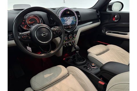 MINI Countryman 1.5 Cooper ALL4 Chili 174PK Hybride Pano Sfeer LED Head-up ACC Camera Carplay Clima Leder Navi PDC 18"LMV