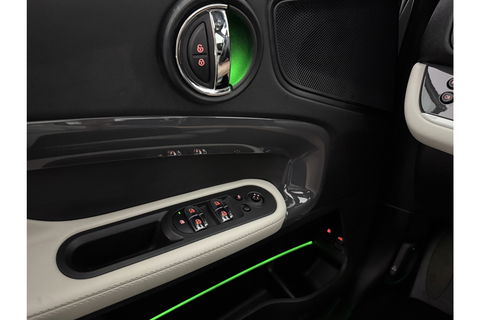 MINI Countryman 1.5 Cooper ALL4 Chili 174PK Hybride Pano Sfeer LED Head-up ACC Camera Carplay Clima Leder Navi PDC 18"LMV