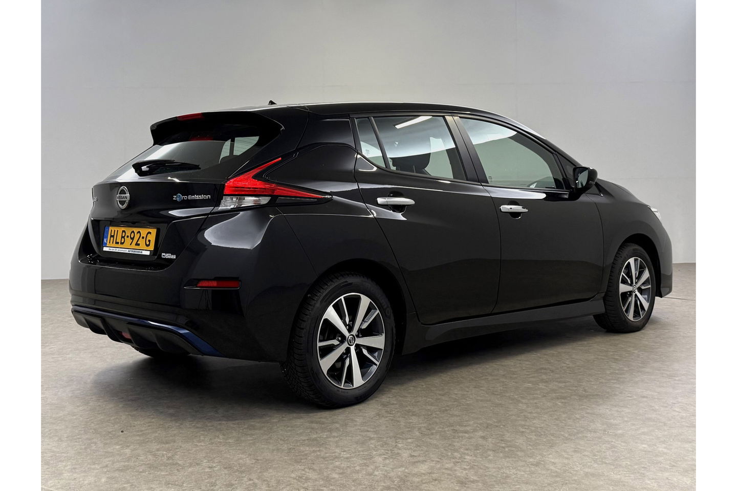 Nissan Leaf Acenta 40 kWh 150PK Camera Carplay LED Clima Cruise 16''LMV Stoel/Stuurverwarming