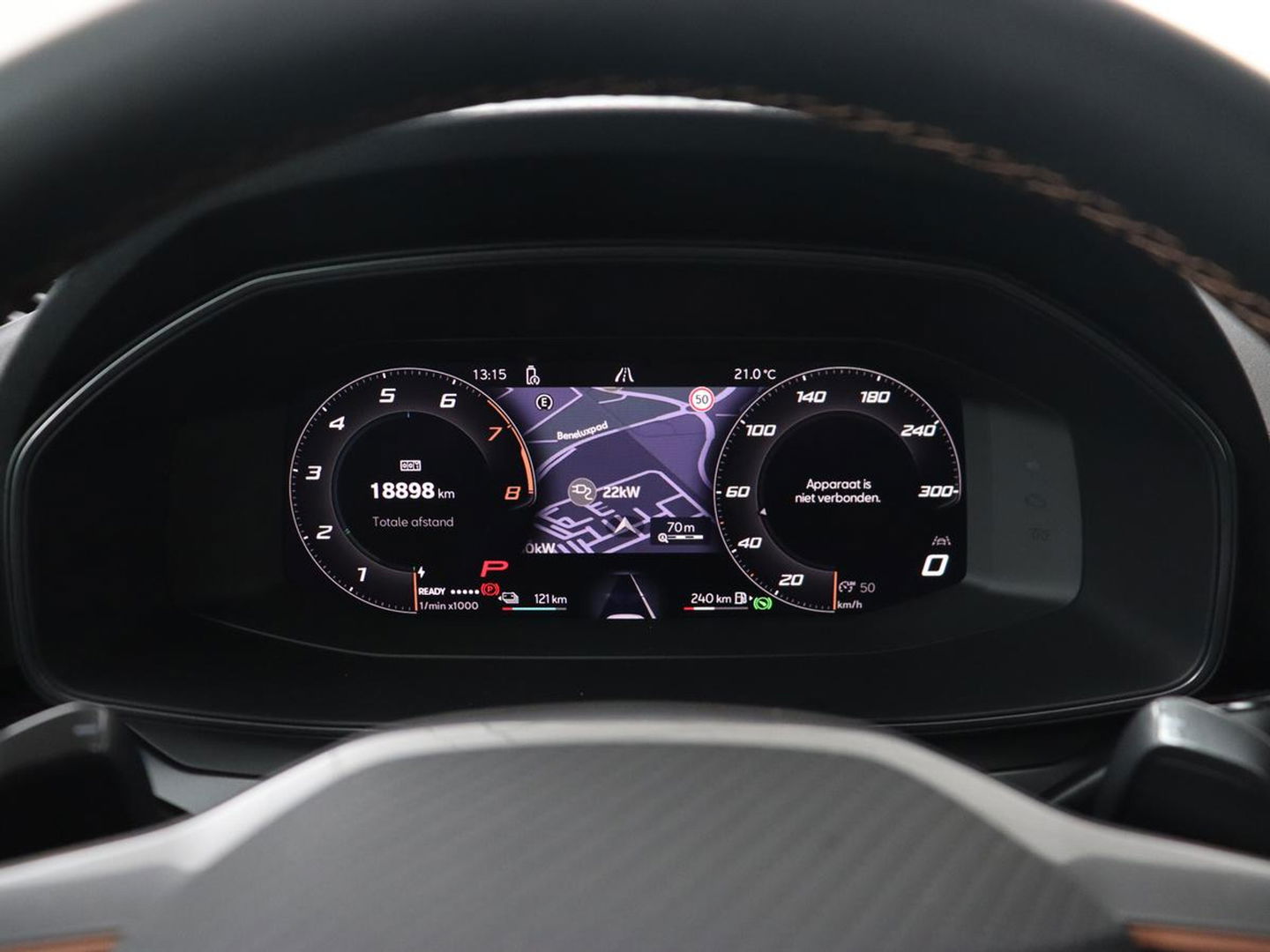 CUPRA Leon 1.5 TSI e-Hybrid | Stoel & stuurverwarming | Camera | Adaptive cruise | Carplay | Sportstoelen | Park Assist | Sfeerverlichting | Keyless | PHEV