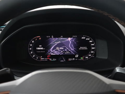 CUPRA Leon 1.5 TSI e-Hybrid | Stoel & stuurverwarming | Camera | Adaptive cruise | Carplay | Sportstoelen | Park Assist | Sfeerverlichting | Keyless | PHEV