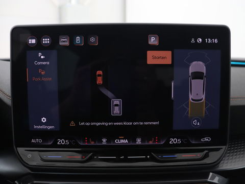 CUPRA Leon 1.5 TSI e-Hybrid | Stoel & stuurverwarming | Camera | Adaptive cruise | Carplay | Sportstoelen | Park Assist | Sfeerverlichting | Keyless | PHEV