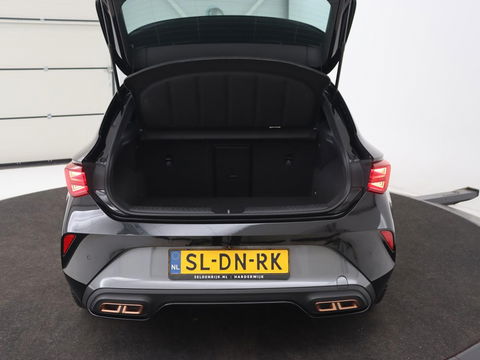 CUPRA Leon 1.5 TSI e-Hybrid | Stoel & stuurverwarming | Camera | Adaptive cruise | Carplay | Sportstoelen | Park Assist | Sfeerverlichting | Keyless | PHEV