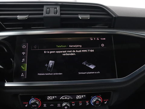 Audi Q3 35 TFSI S Line Pro Line S | Panoramadak | Stoelverwarming | Adaptive cruise | Carplay | Trekhaak | Keyless | Virual Cockpit | Half leder | DAB | Full LED