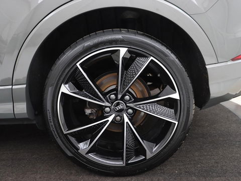 Audi Q3 35 TFSI S Line Pro Line S | Panoramadak | Stoelverwarming | Adaptive cruise | Carplay | Trekhaak | Keyless | Virual Cockpit | Half leder | DAB | Full LED