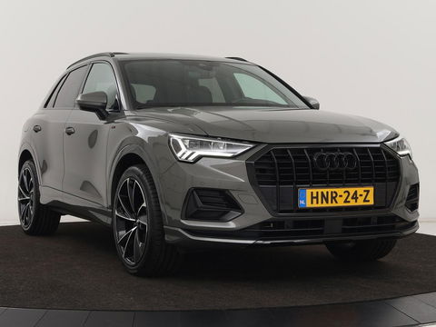 Audi Q3 35 TFSI S Line Pro Line S | Panoramadak | Stoelverwarming | Adaptive cruise | Carplay | Trekhaak | Keyless | Virual Cockpit | Half leder | DAB | Full LED