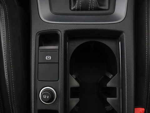 Audi Q3 35 TFSI S Line Pro Line S | Panoramadak | Stoelverwarming | Adaptive cruise | Carplay | Trekhaak | Keyless | Virual Cockpit | Half leder | DAB | Full LED