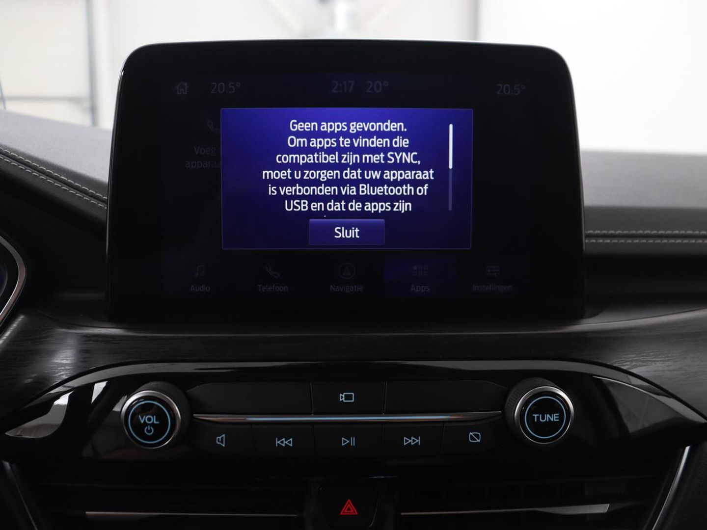 Ford Kuga 2.5 PHEV Vignale | Panoramadak | Head-Up | Stoel & stuurverwarming | Adaptive cruise | Trekhaak | Leder | Camera | Achterbankverwarming | Carplay | Digital Cockpit | Navigatie