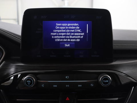 Ford Kuga 2.5 PHEV Vignale | Panoramadak | Head-Up | Stoel & stuurverwarming | Adaptive cruise | Trekhaak | Leder | Camera | Achterbankverwarming | Carplay | Digital Cockpit | Navigatie
