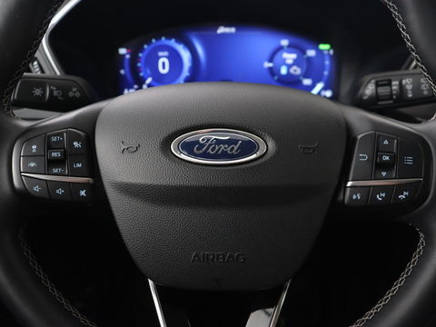 Ford Kuga 2.5 PHEV Vignale | Panoramadak | Head-Up | Stoel & stuurverwarming | Adaptive cruise | Trekhaak | Leder | Camera | Achterbankverwarming | Carplay | Digital Cockpit | Navigatie