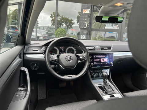 Škoda Superb Combi 1.4 TSI iV Business Edition Plus|ACC|Camera|Keyless|Carplay|Stoelverwarming|218PK
