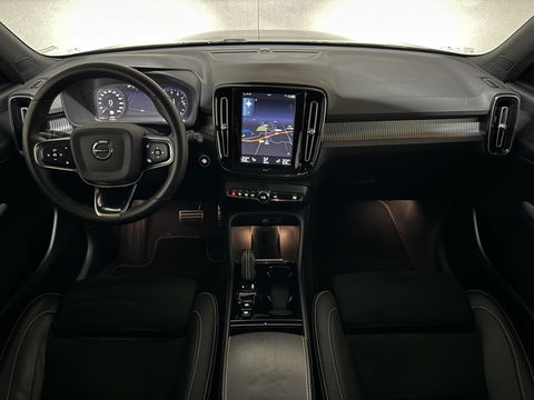 Volvo XC40 1.5 T5 Recharge R-Design Pano H/K 360° Carplay 20" LM