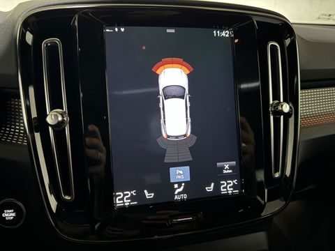 Volvo XC40 1.5 T5 Recharge R-Design Pano H/K 360° Carplay 20" LM