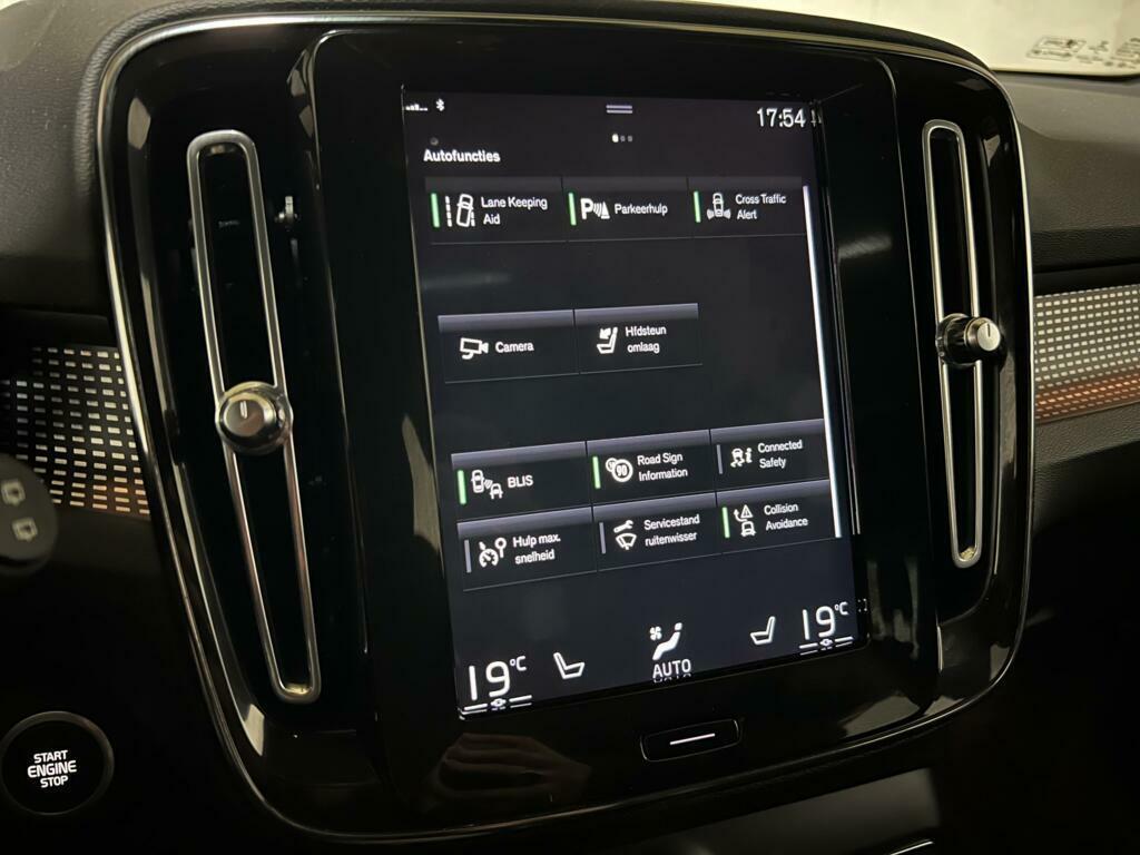 Volvo XC40 1.5 T5 Recharge R-Design Pano H/K 360° Carplay 20" LM
