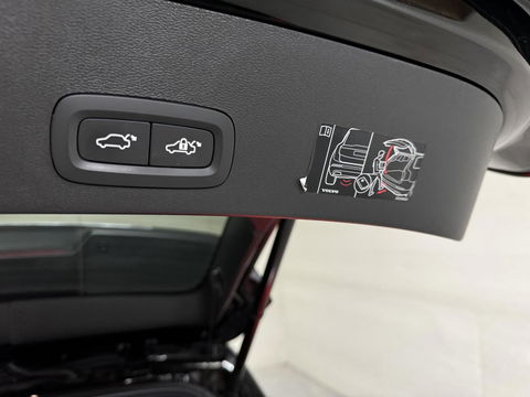 Volvo XC40 1.5 T5 Recharge R-Design Pano H/K 360° Carplay 20" LM