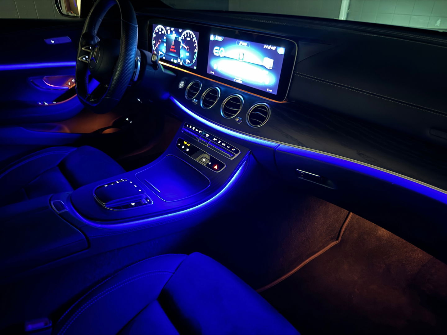 Mercedes-Benz E-Klasse 300 e AMG Pano|Night|Burmester|E63S