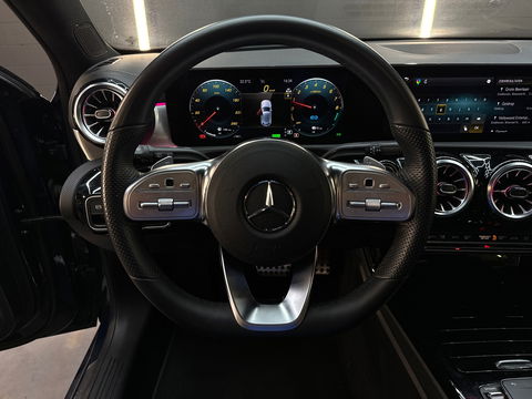 Mercedes-Benz A-Klasse 250 e AMG Pano|Keyless|HuD|360|Leder