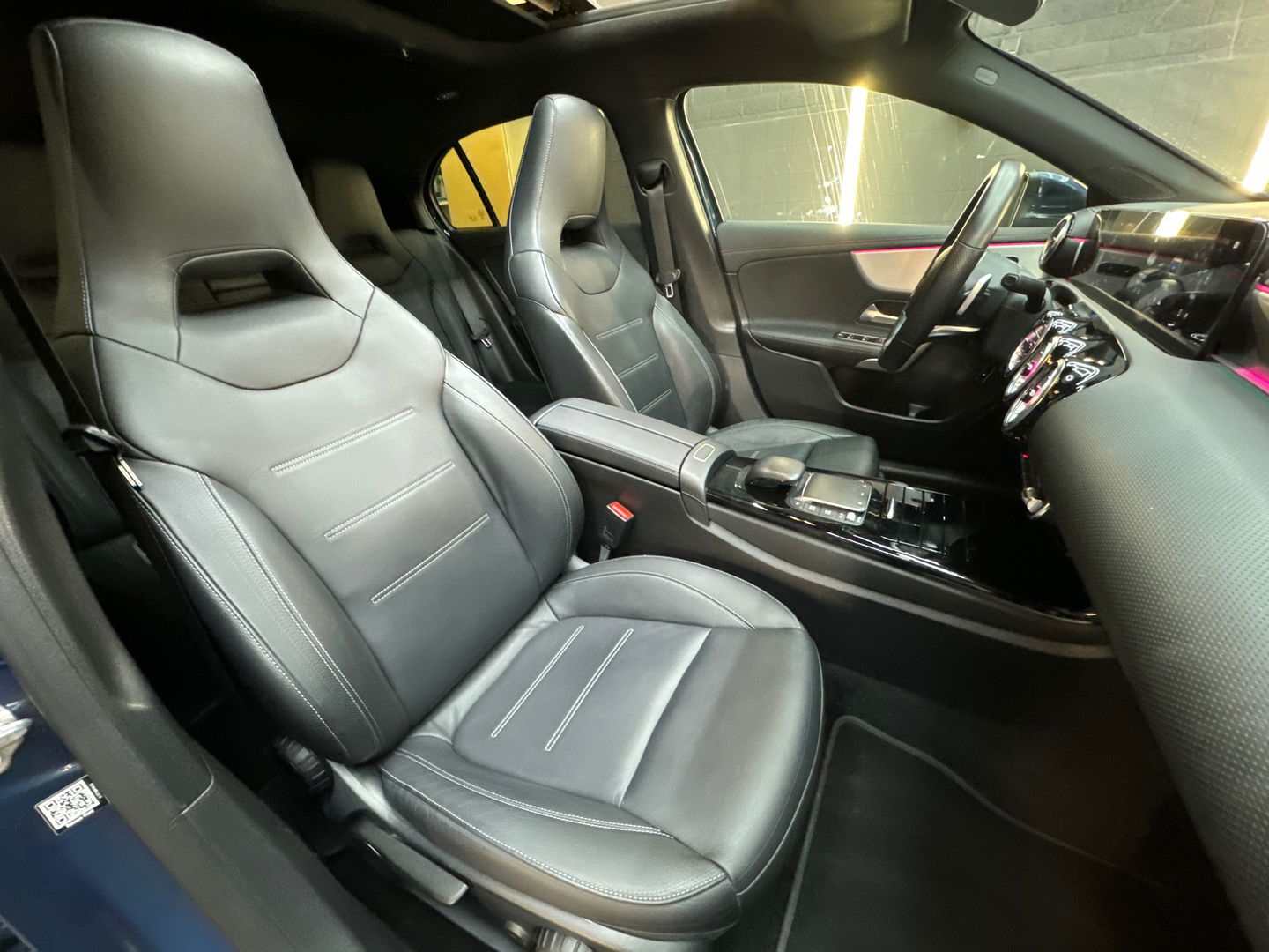 Mercedes-Benz A-Klasse 250 e AMG Pano|Keyless|HuD|360|Leder