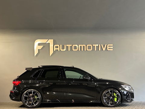 Audi RS3 Sportback 2.5 TFSI Quattro Pano|Ceramic|HuD|B&O|Memory