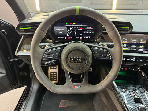 Audi RS3 Sportback 2.5 TFSI Quattro Pano|Ceramic|HuD|B&O|Memory