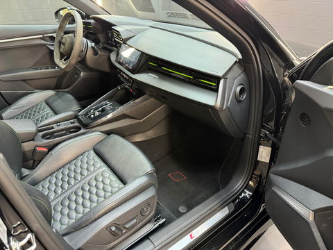 Audi RS3 Sportback 2.5 TFSI Quattro Pano|Ceramic|HuD|B&O|Memory